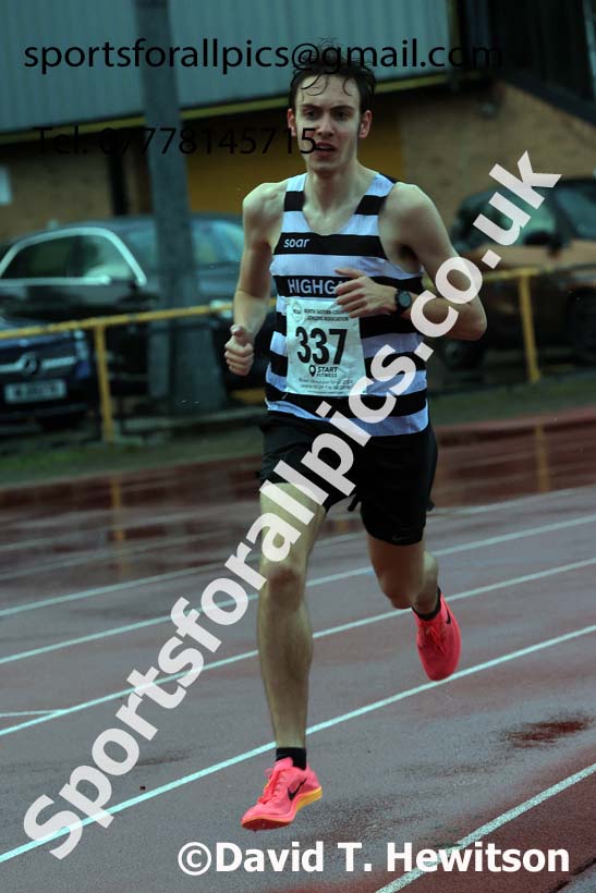 3000 metres, NEGP 2, Monkton Stadium.  Photo: David T. Hewitson/Sports for All Pics